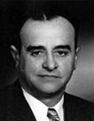 卢·海克斯，1947年aoa体育官网前任总裁
