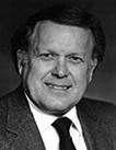 院长Chausee, 1983年aoa体育官网前任总裁
