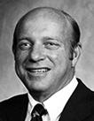 约翰·E. “巴德”泰恩斯，1986年aoa体育官网前任总裁